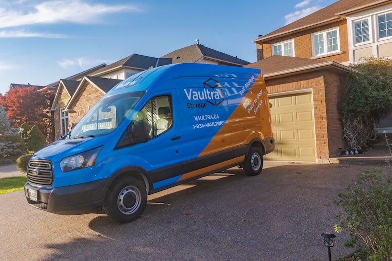 Storage Units at Vaultra Moving & Storage - Pick Up & Delivery - Etobicoke